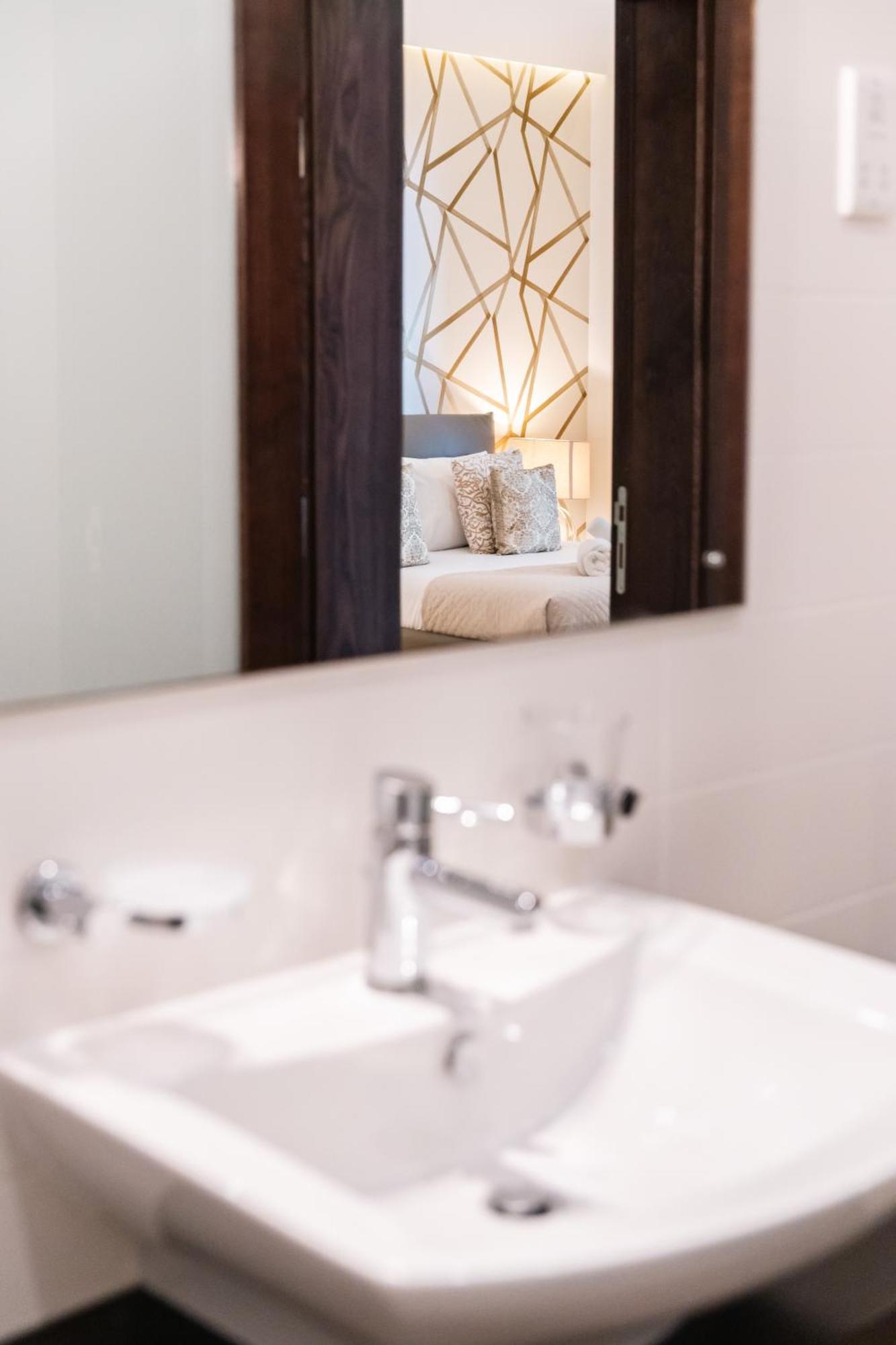 Luxury Seafront 3Br With Pool By Arcobnb Sliema Exterior foto