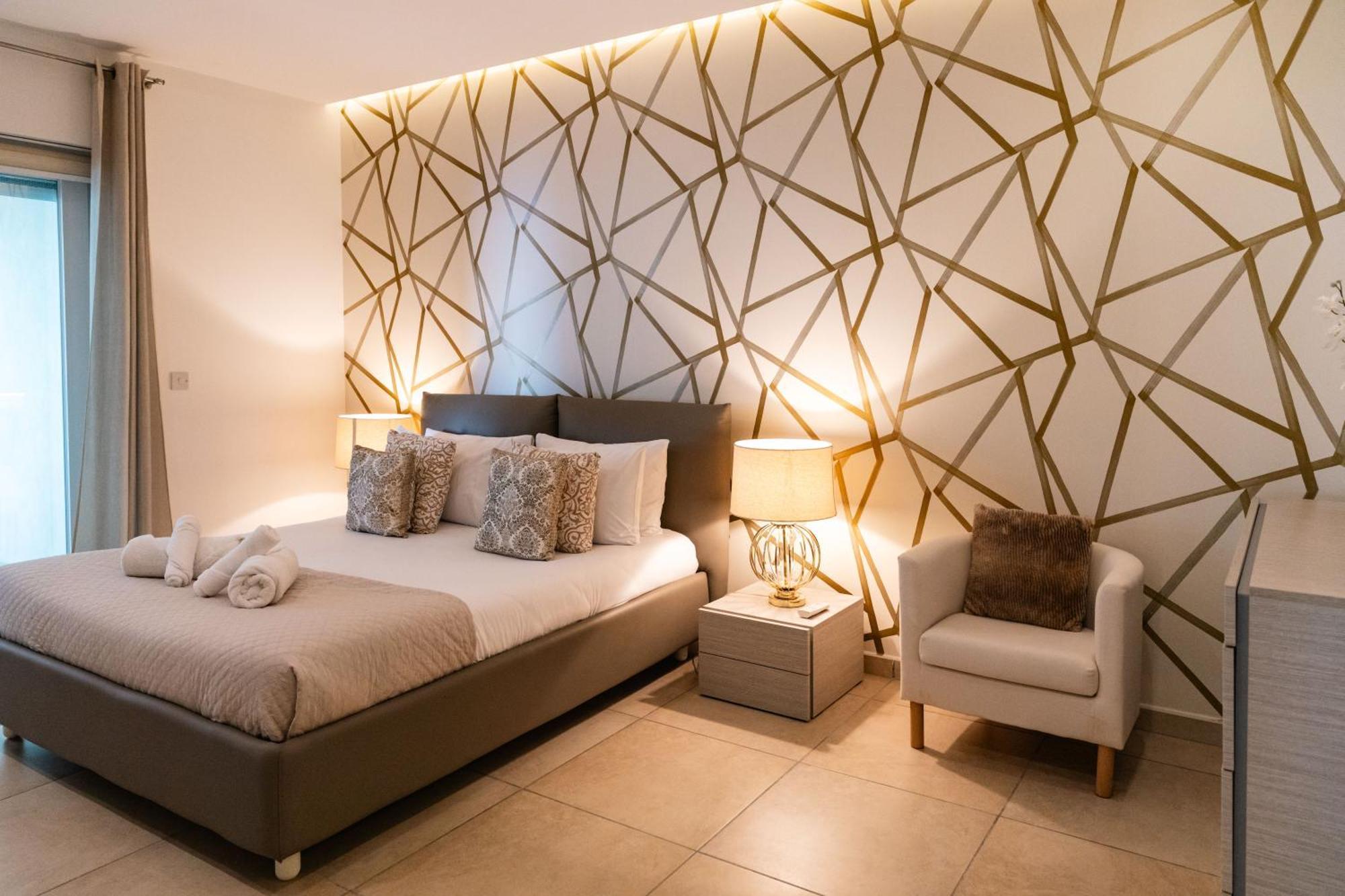 Luxury Seafront 3Br With Pool By Arcobnb Sliema Exterior foto