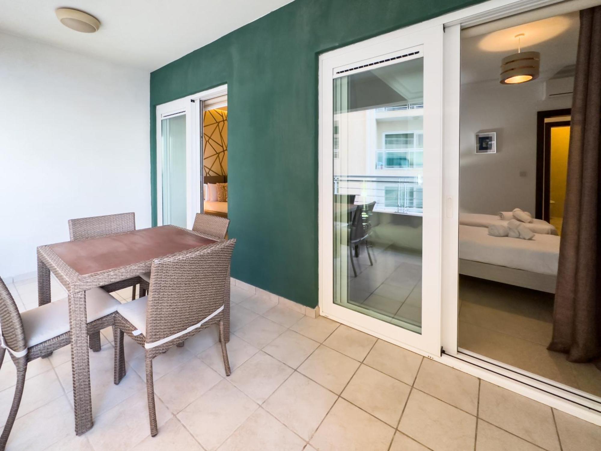 Luxury Seafront 3Br With Pool By Arcobnb Sliema Exterior foto